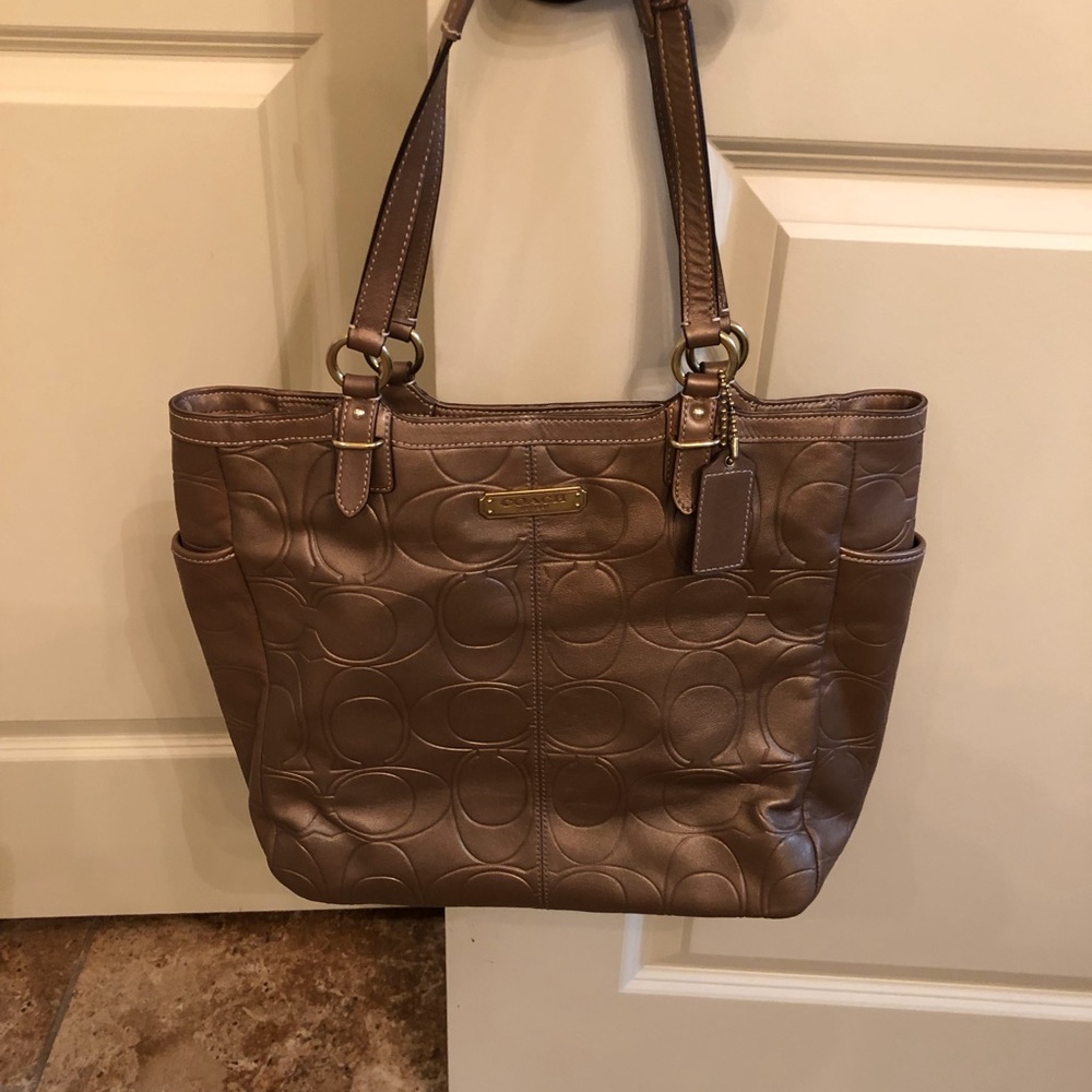 Tan/Gold Coach bag. Used, excellent condition